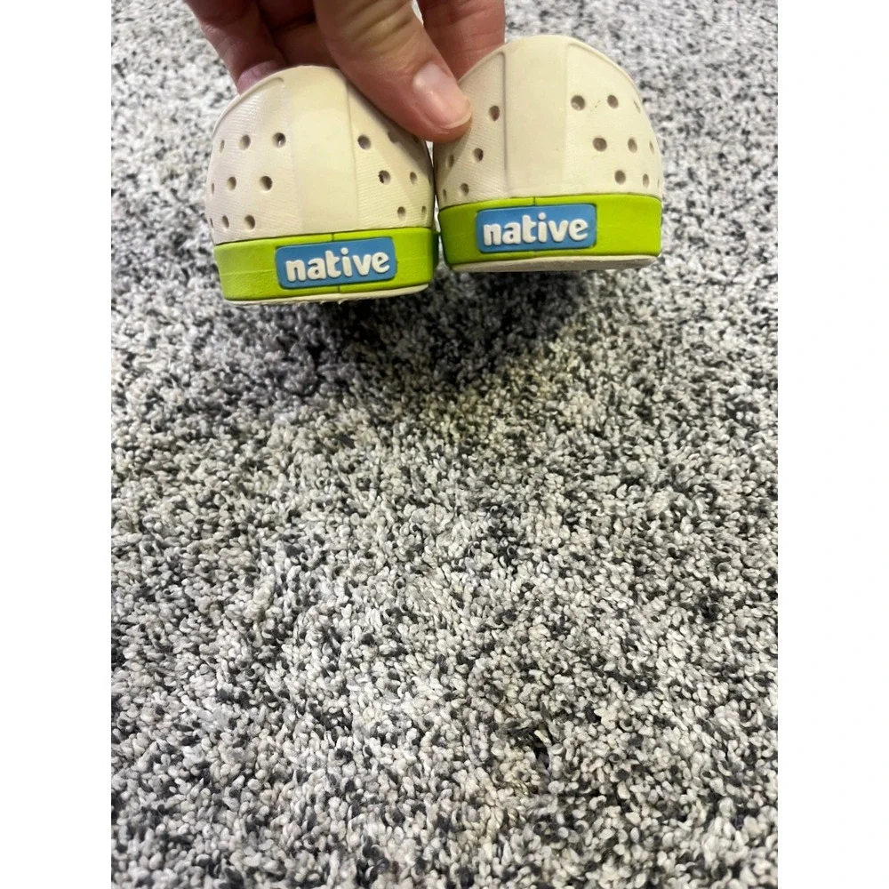 Native‎ Shoes Star Wars Jefferson Grogu Baby Yoda Kids C6 Bone White Lime Green